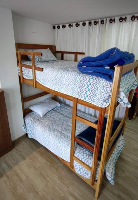 Home Away 苏克雷 外观 照片