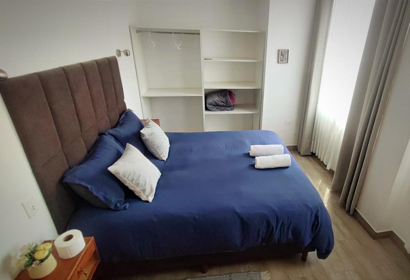 Home Away 苏克雷 外观 照片